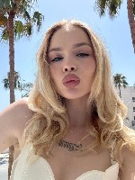 Интим-девушки, индивидуалки объявление но. 4327431: Хочешь узнать,  что на мне под коротким халатиком? 🤫🔥 Триша 74951855689☑️✅✴️