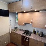 Сдаю отличную однокомнатную квартиру на Парнасе девушке за оплату КУ.  (4-5т.  мес.  ) @ya_cuckold ...