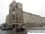 Продаю 3-х комн.  Квартиру от Собственника.  
Москва,  ЦАО,  Район Замоскворечье.  Метро Павелецкая,  Добрынинская,  Серпуховская 4-7 мин.  пешком.  Адрес:  Москва,  ул.  Валовая,  д.8/18,  3 эт.  11 ...
