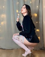 Ты ищешь что-то необычное? Что-то,  что перевернёт твоё представление о наслаждении?
Я — не просто соблазн.  Я — твоя сладкая тайна.  Женственная снаружи,  горячая изнутри,  с изюминкой,  о которой т ...