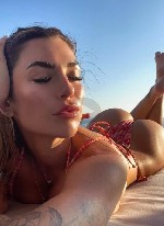 Общительная,  доброжелательная и открыта для новых знакомств.  
📩 Телеграм:  @Dinoluna
🌺 ВК-сообщества → «Секретная комната Екатерины Вороновой» ...