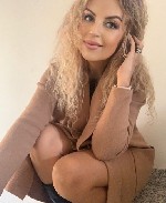 Жар души вызывает мурашки по коже.  Срочно нужен тот,  кто разожжёт этот огонь.  
Пишите в телеграмм @MilfaPuta но по факту встречи.  Просто перепиской не занимаюсь ...