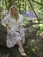 Девушка, ищу парня объявление но. 4237049: индивидуально.  .