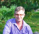 Ищу девушку для интим переписки или просто для общения.  Любые темы.  Русский.  52 года.  Пиши на тг @EvgeniyM1973 ...