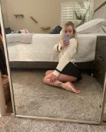 дравствуйте мальчики приглашаю жду так же работаю на выезд 🌹 🌹🌹 всё соответствует всем кто увольно целую жду мне 24 Рост 170 вес 55 грудь 3 час 2000р два 4000р ночь 7000р люблю выпивать коньяк виски Т ...