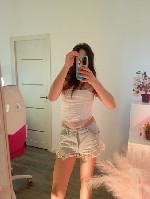 Раскованная,  сексуальная брюнетка рост170 вес 60 возраст 27 Выезд или твое авто.  Со мной можно встретится в формате "классика",  где ты сможешь в полной мере насладиться моим телом,  оральными ласка ...