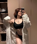 Девушка, ищу парня объявление но. 3937432: Меня зовут Олечка,  мне 22 года.  Встречусь с щедрым мужчиной,  я не фейк