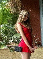 Ищу доброго,  спокойного мужчину от 30-ти лет.  Чистоплотность и конфиденциальность обязательны.  В личную жизнь не вмешиваюсь.  О себе:  симпатичная девушка стройного телосложения с легким характером ...