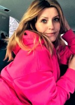 м.  Приморская,  Скажи,  что мне одеть для тебя,  и твой член встанет при первом взгляде на мою роскошную фигуру. ...