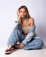 Интим-девушки, индивидуалки объявление но. 3459090: Очаровательная брюнетка ищет приятного мужчину для уютных встреч.