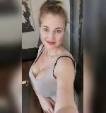 Любишь риск и красивые женщины? Тогда читай дальше.  
Я — твоя будущая привычка.  
Ко мне быстро привыкают:  к моему голосу,  запаху и тому,  как я умею удивлять.  И бросить меня невозможно.  Осмели ...