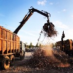 Прием и покупка металлолома.  Прием меди по высокой цене.  Покупаем чермет и цветмет с вывозом.  Оплата сразу.  

Производим резку и демонтаж.  Свои пункты приема в Москве и М.  О.  Выезд в течении  ...