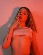 Я сексуальная,  красивая и без комплексов.  Познакомлюсь с
умным,  добрым мужчиной для занятия интимом.  Предпочитаю
действия ...