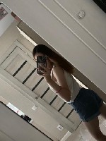 Встречусь с мужчиной в возрасте 35-45 лет,  русским,  симпатичным,  чистоплотным,  умным,  с чувством юмора ...