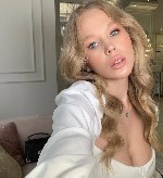 tg +79245488350 Ты ищешь ту,  кто умеет играть с твоей властью… и твоей слабостью.  И ты нашел меня
Твоя юная,  горячая и послушная ...