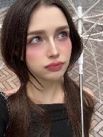 Если ты немного похотлив и доброжелателен,  а ко всему прочему взвинчен,  позитивен и можешь произвести впечатление в кровати,  то лучшего вариант,  за исключением меня,  ты не найдешь.  Мне очень нра ...