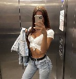 Знаю,  как расслабить тело и помогу отвлечься от обыденности.  Я покажу тебе сказку. ...