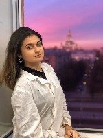 Улыбчивая,  открытая и немного кокетливая.  Всегда рада новым знакомствам и интересным собеседникам.  @Lizzie_mng ...