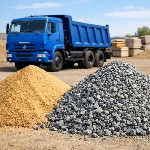 Нужны качественные стройматериалы с доставкой в Батайске? StroiMat61 предлагает песок (речной,  карьерный) и щебень различных фракций (5-20,  20-40,  40-70),  а также отсев.  Мы гарантируем честный об ...