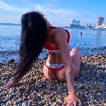 Я - сексуальная загадка,  готовая раскрыться для тебя.  Моя страсть и умелые руки подарят тебе незабываемое удовольствие.  

тг kristtypol21 ...