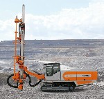 Запасные части гусеничного хода буровых установок (станков) ZEGA D460A со склада.  Гусеницы 46L 330 mm 2.09.65.1089,  гусеничные цепи,  башмаки,  звездочки 2.09.65.1090,  опорные 2.09.12.274-2 и подде ...