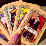 Снятие порчи .  Услуги экстрасенса Услуги ясновидящей .  Ясновидящая в .  Гадалка .  Любовная магия .  Услуги потомственной ясновидящей онлайн.  Предсказание судьбы онлайн.  Гадание на картах таро дис ...