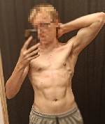 Хочу найти госпожу,  которая сядет мне на лицо и будет сидеть на нём часами,  не вставая,  готов к любому унижению,  места нет,  я молодой светловолосый парень 186 с подкаченным телом,  любительницы к ...