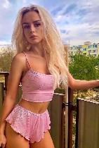 Трахаюсь за деньги в Москве ...