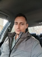 Привет,  мне 38,  рост 177,  вес 74,  18см.  
Чистоплотный,  ухоженный,  здоровый.  
Помогу девушке/женщине расслабиться.  
Все обсуждаемо. ...