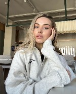 Девушка, ищу парня объявление но. 3722431: Ищу мужчину для серьёзных отношений.