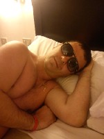 Мч 40 лет,  18*5.  приедет в гости к женщине,  возраст не важен,  параметры тоже.  Не комерция.  Фото вышлю.  Возможны любые пожелания. ...