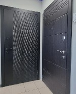 Предлагаем надежные и стильные входные двери.  Толщина в 2-3 миллиметра,  делает их идеальными для любых помещений в Кривом Роге.  Такие конструкции отличаются прочностью и прекрасной тепло- и шумоизо ...