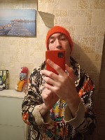 МЕТРО КОЛОМЕНСКАЯ- Мне 22 года 180 рост вес 65 кг 12 см,  обычный простой пацан пригласит в гости и сделает общий,  не профессиональный расслабляющий и эротический массаж для мужчины за 1000 от вас.   ...