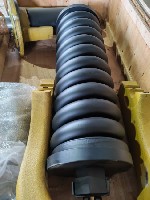 Натяжитель гусеничной цепи 5194959 бульдозера SEM 822D со склада.  Подбор запасных частей по каталожным номерам,  марке бульдозера и размерам из каталогов производителей.  Гарантия.  Отправка запчасте ...