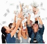 Я предоставляю кредиты всем желающим без какой-либо дискриминации при условии,  что у них есть возможность до конца гарантировать погашение запрошенного кредита.  Независимо от вашей социально-професс ...