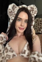 Знакомлюсь для встречи в реале если вы адекватны .  На втором фото мои контакты.  Реал не за деньги я не проститутка.  попочка орешек ...