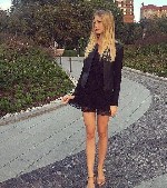 Симпатичная и независимая девушка хочет познакомиться с уверенным в себе мужчиной от 35 лет для интресных встреч. ...