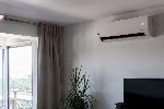 "Компания Climatov предоставляет полный комплекс услуг по климатическому оборудованию,  от проектирования до сервисного обслуживания.  Наши основные услуги:  
- Монтаж и установка (сплит-системы (быт ...