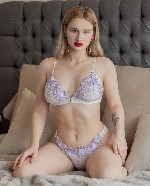 Я знаю,  как подарить настоящие эмоции,  наполненные страстью и нежностью.  Гибкий график,  индивидуальный подход,  уютная
атмосфера.  Фото в личные сообщения,  запись заранее.  
Связь со мной в Wha ...