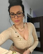 Девушка, ищу парня объявление но. 3934662: Женщина с характером ищет мужчину с огнём внутри.