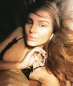 Девушка, ищу парня объявление но. 3687756: Стройная девушка,  познакомлюсь только с приятным и только с русским мужчиной