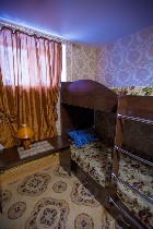 Сдам в аренду комнату объявление но. 4432871: Уютная кровать в женском номере на 4 персоны