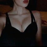 Привет! Я в поисках хорошего любовника,  который точно знает,  что делает.  Устала от одиночества.  Встречаться можно у меня,  т.  к.  живу одна. ...