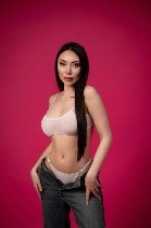 Я роскошная,  ухоженная,  стильная девушка,  которая знает,  что нужно мужчине.  Со мной ты испытаешь новые ощущения и
почувствуешь себя желанным.  Только для ценителей.  
Пиши скорее!
Готова сейча ...