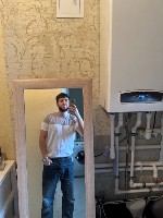 Рост 180
Вес 80
Цвет глаз серые
Накаченный 
Умею и люблю доставлять удовольствие)
18см ...