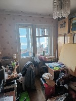 Продам квартиру объявление но. 4406845: Срочно продается 1/2 доля 3х комнатной квартиры.  2700000руб.