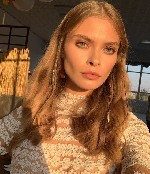 Привет,  я девушка без какого-либо сексуального опыта,  моя практика ограничивается на данный момент лишь игрушкам,  но хотелось бы решится на этот шаг,  хоть и страшновато.  О себе:  рост 169,  вес 5 ...