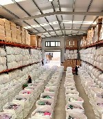 Компания Cosmos Textil - крупный дистрибьютор стоковой одежды,  с 11 складами и более 3000000 видов товаров.  

Что мы предлагаем?
- Новую стоковую одежду из Европы
- Люксовую обувь мировых брендо ...