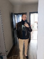 Высокий,  с в/о,  обеспеченный,  приятной внешности и ещё 18 причин почему я хороший любовник/партнер ...