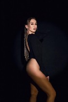 Нежные,  но смелые прикосновения моих рук заставят тебя сойти с ума от страсти 🔥 Обожаю быть желанной и мокрой от твоего взгляда 😏 Готова на любое разнообразие и безумные эксперименты.  
Позвони мне🔥 ...